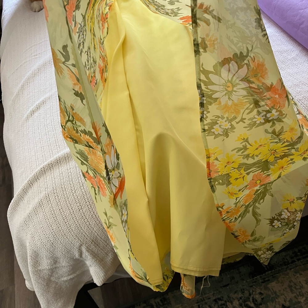 Vintage Floral Maxi Dress - Picture 6 of 6